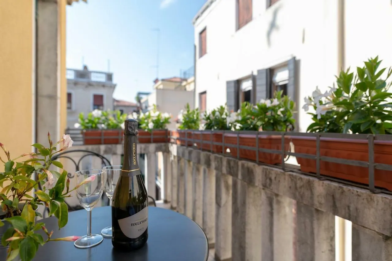 Venice Apartments San Samuele