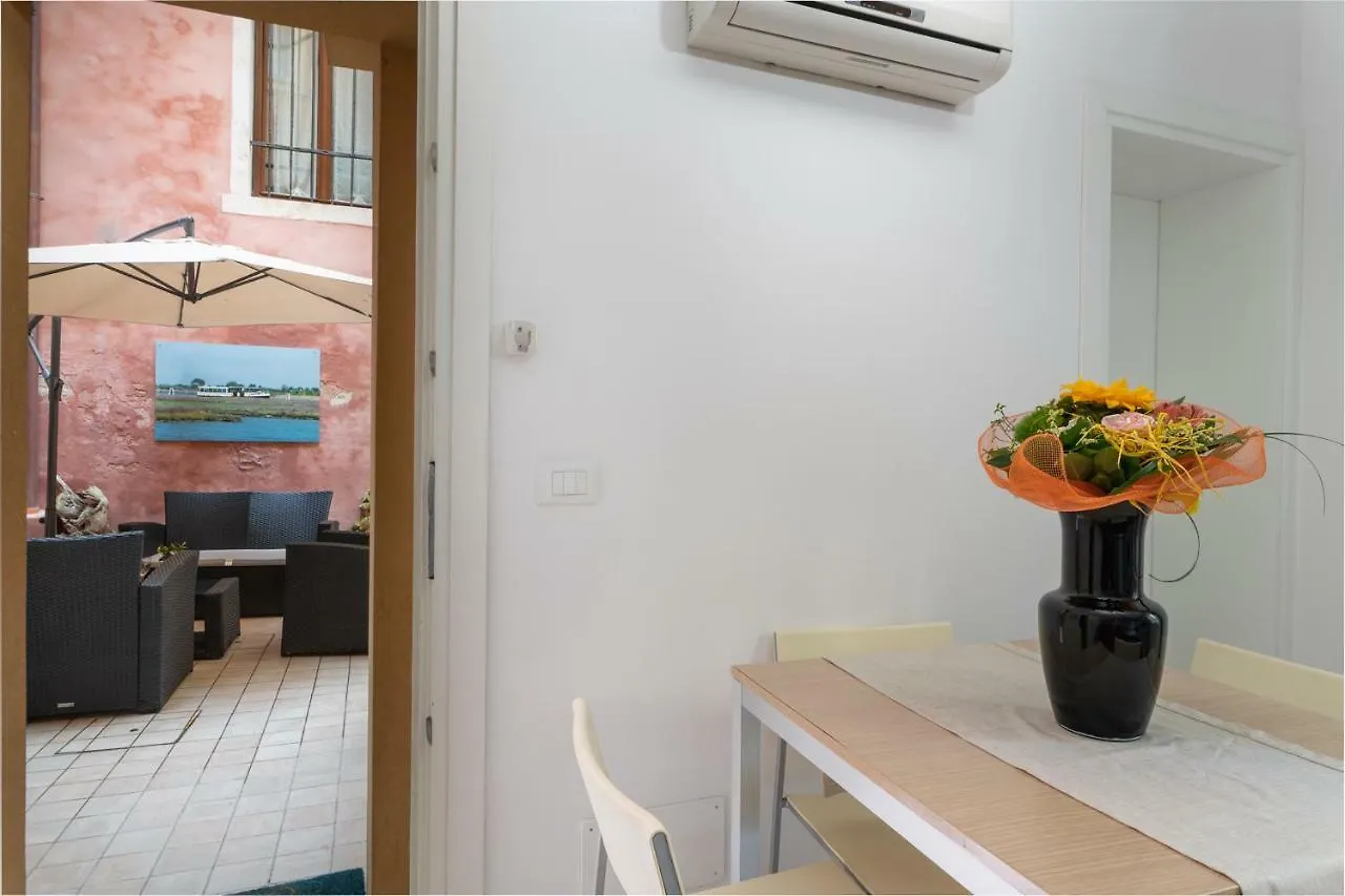 Venice Apartments San Samuele Italië